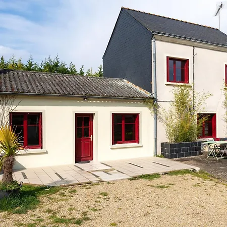 Domaine Fouet - A 100m Du Domaine Visite De Cave Et Degustation Gratuite Saint-Cyr-en-Bourg